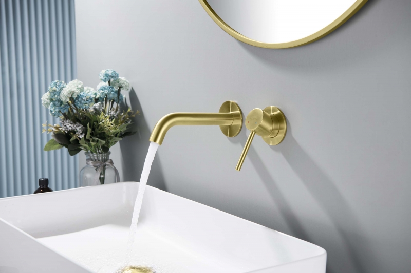 Смеситель для раковины настенный 2 отв. (внешняя и скрытая часть) AQUATEK, золото шлифованное  Европа