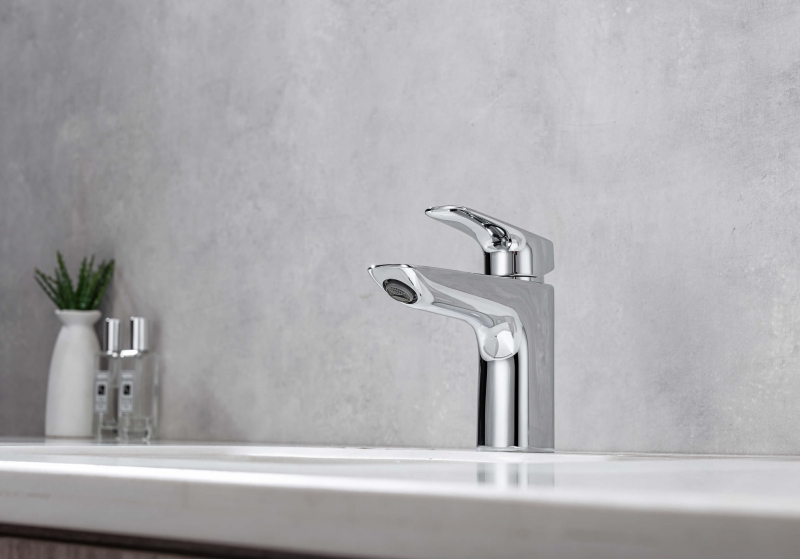 Cмеситель для раковины  AQUATEK Вега