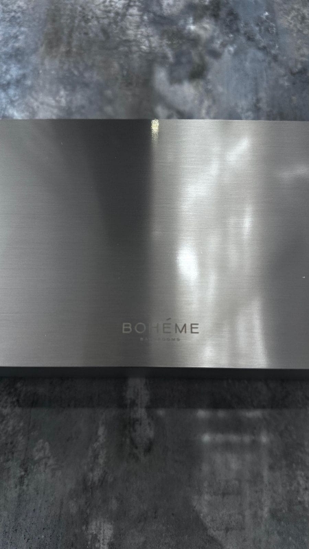 Полка настенная  c крючками и  аксессуарами Bohema графит