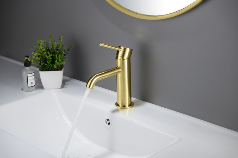 Смеситель для раковины  AQUATEK Европа, матовое .золото 