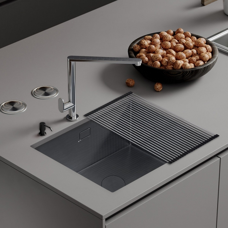 Кухонная мойка Roxen Uno PVD (графит) под столешницу с ролл-матом и дозатором в цвете графит