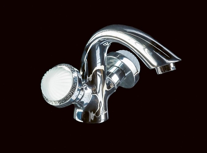 Смеситель для умывальника Boheme Satine хромированый