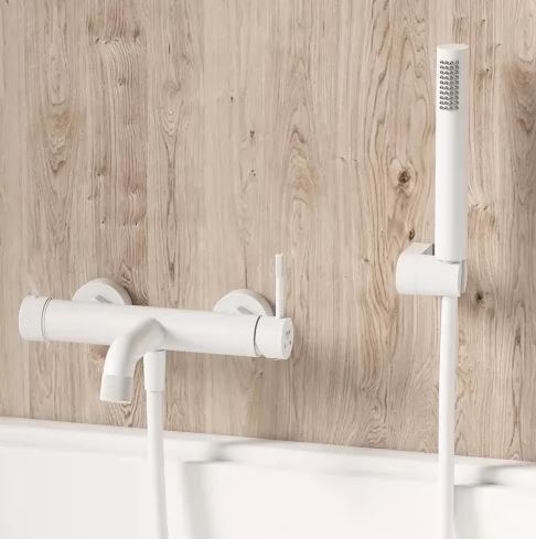 Смеситель для ванны Vieir V40-OMODEO белый матовый