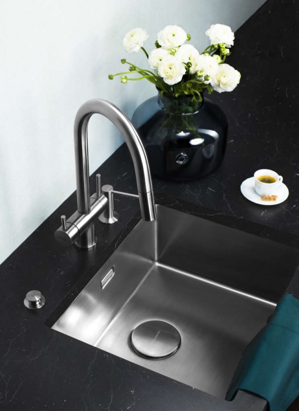 Кухонная мойка из нержавейки Omoikiri Tadzava 54-U/I-IN Ultra нержавеющая сталь