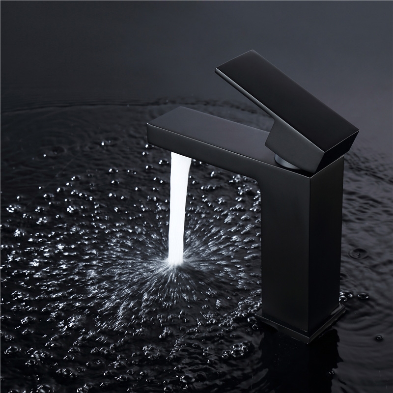 Смеситель ABBER Daheim  для раковины, черный матовый