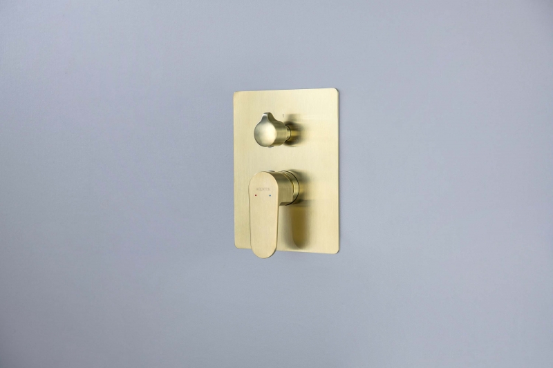 Set 4 в 1 душевой комплект AQUATEK шлиф.золото  Оберон