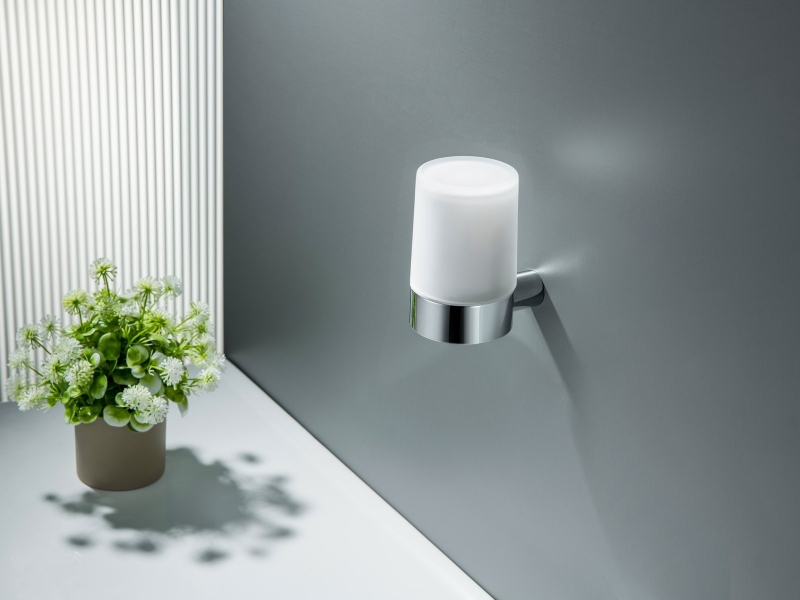 Дозатор AQUATEK  Лира хром 