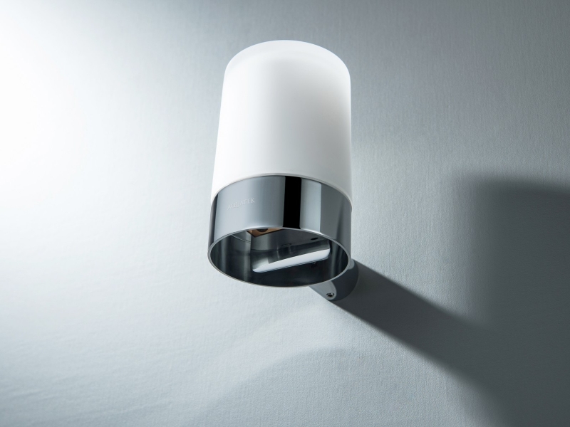 Дозатор AQUATEK  Лира хром 