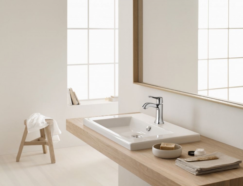 Смеситель Hansgrohe Metris Classic  для раковины