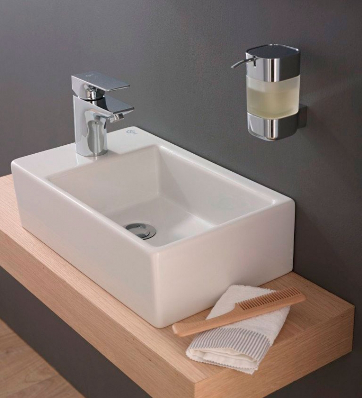 Умывальник Ideal Standard Strada, 45х27 см