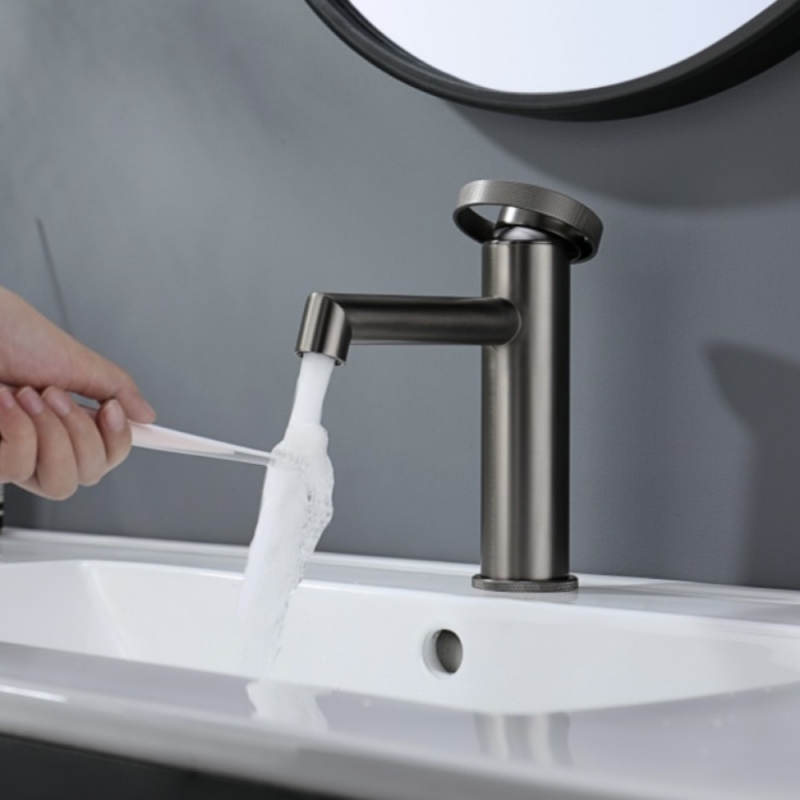 Смеситель для умывальника GANZER, цвет графит