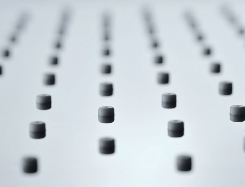 Верхний душ Omnires ULTRA SLIMLINE 25x25 см 