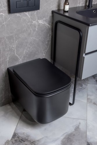 Унитаз Boheme Mane 34x53 сиденье Duroplast, микролифт, черный матовый