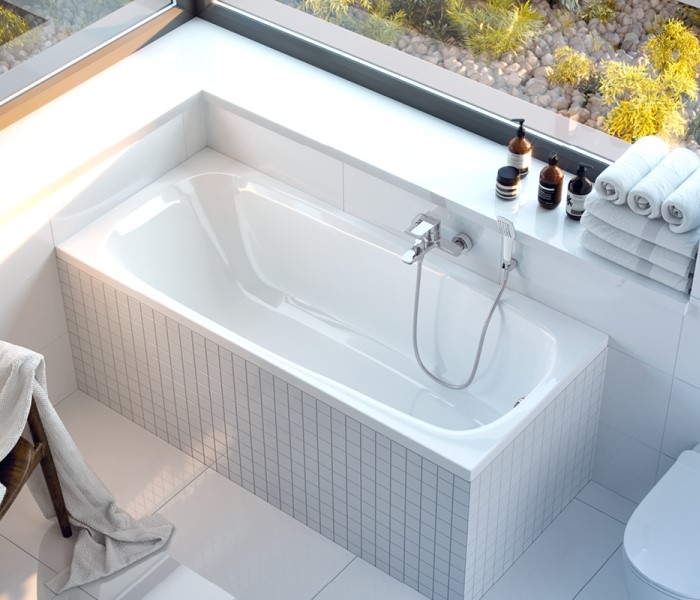 Акриловая ванна Excellent Layla с ножками