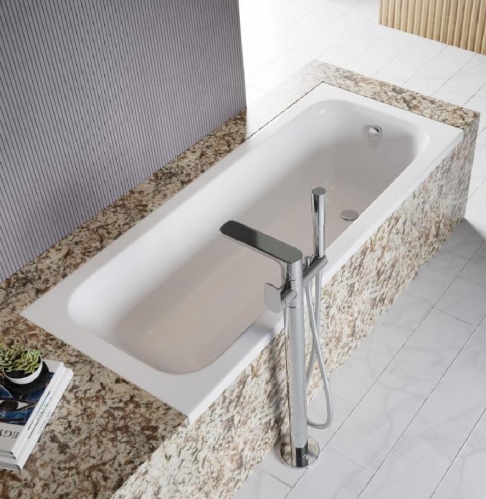 Акриловая ванна Excellent Poli с ножками