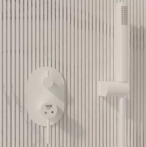 Душевая система Vieir V40-OMODEO белый матовый