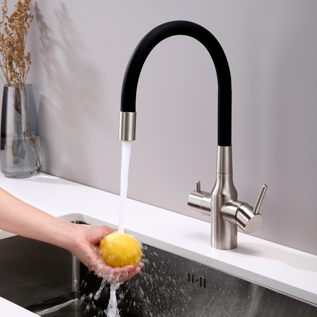 Смеситель для кухонной мойки Paulmark Salix