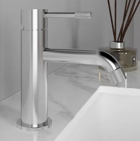 Смеситель для умывальника Vieir V40-OMODEO 