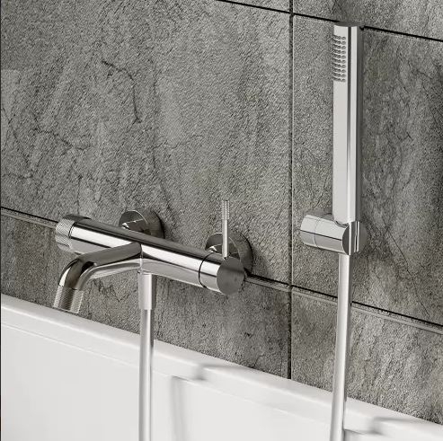 Смеситель для ванны Vieir V40-OMODEO хром