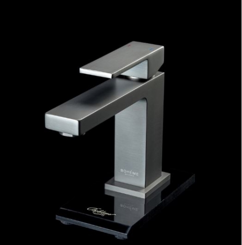 Смеситель для умывальника Boheme Qubic Matt Gun Metal оружейная сталь