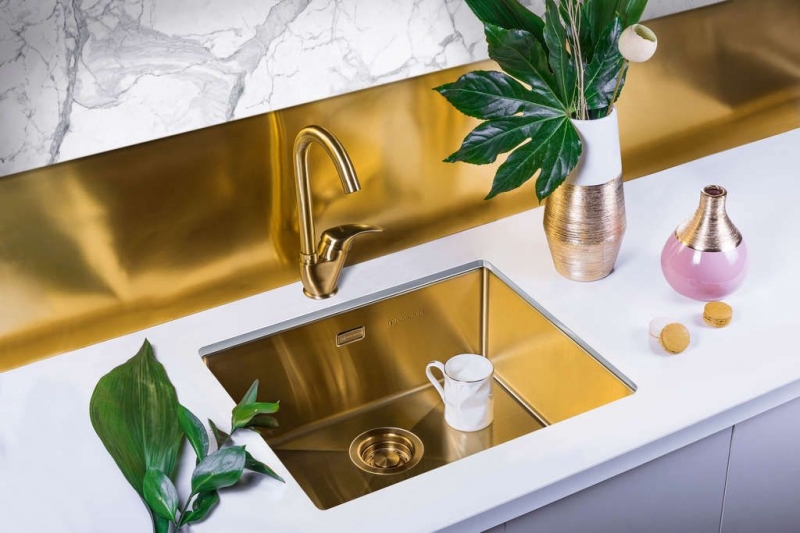 Мойка из н/с OMOIKIRI Taki 49-U/IF-LG нерж/светлое золото