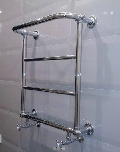 Водяной полотенцесушитель Burlington НАСТЕННЫЙ CLEAVER / BABBLE